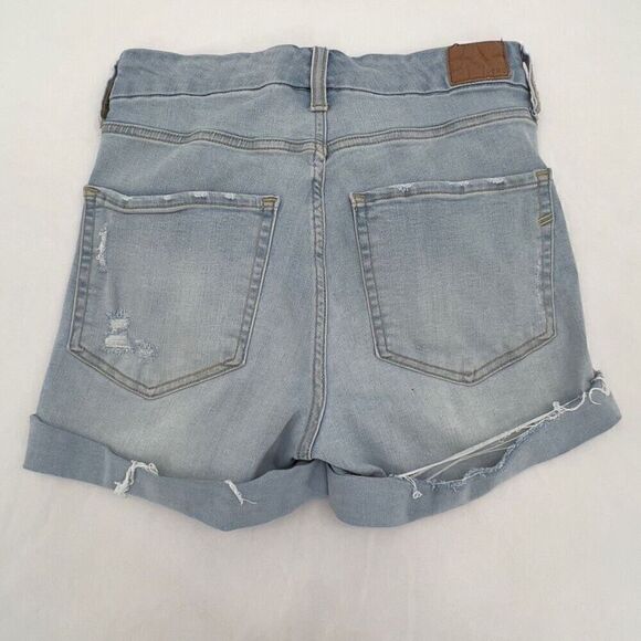Aero Light Wash High Rise Curvy Midi 3" Distressed Ripped Jean Shorts Size 6 - Picture 6 of 6